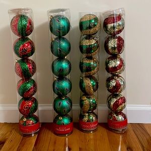 Christmas tree ornaments 🎄🤩